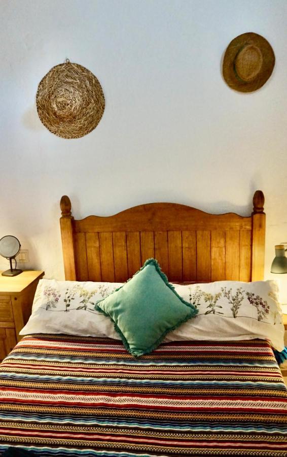 Casa Amigos Sorvilan - La Almendra Bagian luar foto