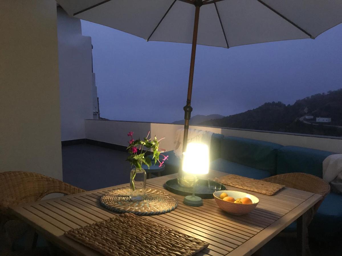 Casa Amigos Sorvilan - La Almendra Bagian luar foto