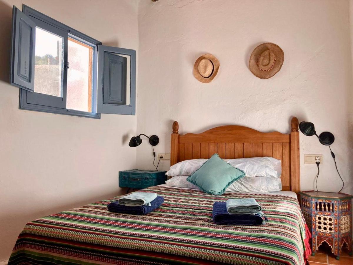 Casa Amigos Sorvilan - La Almendra Bagian luar foto
