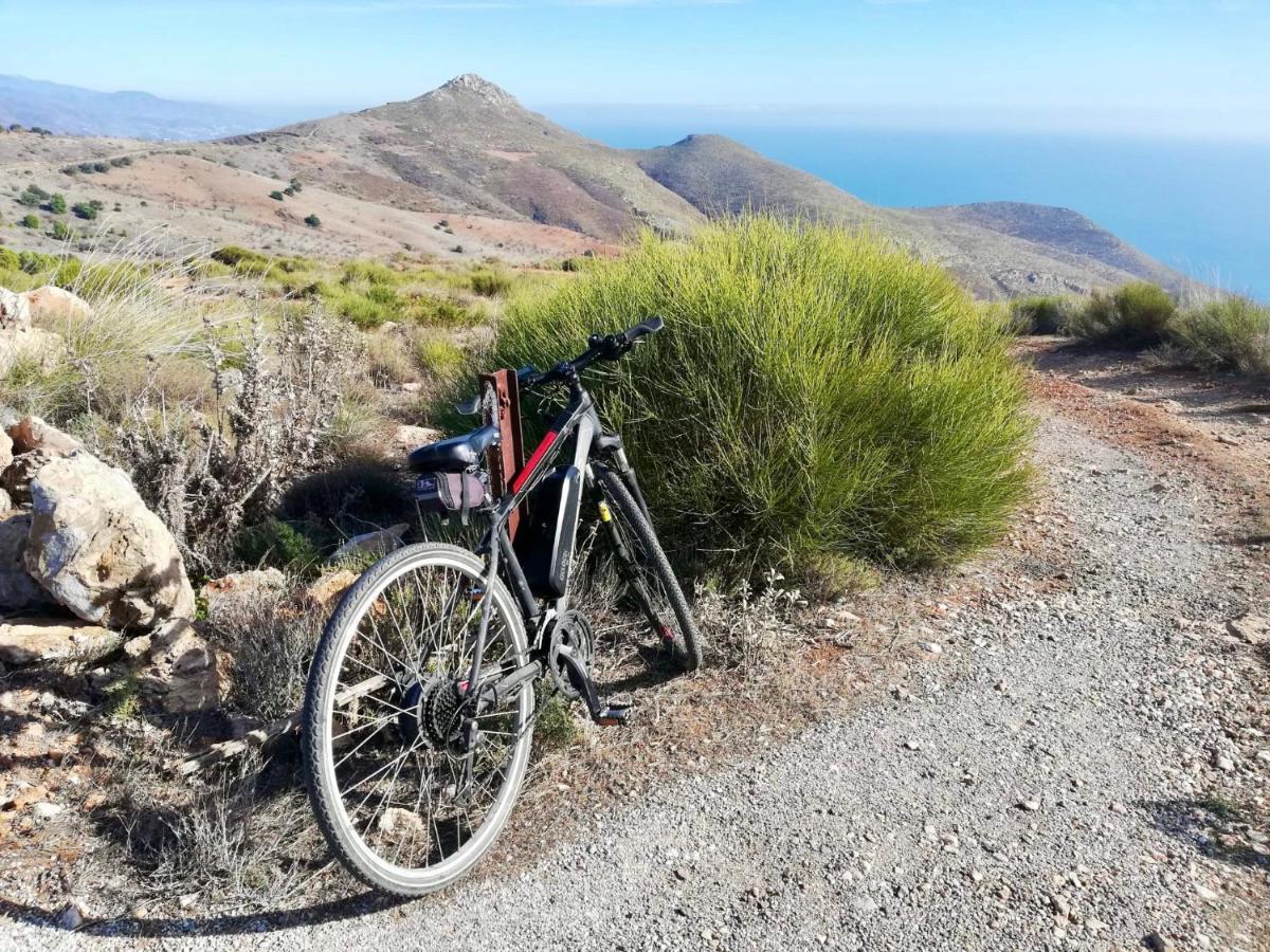 Casa Amigos Sorvilan - La Almendra Bagian luar foto